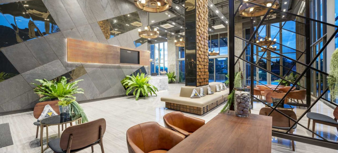 Lobby8